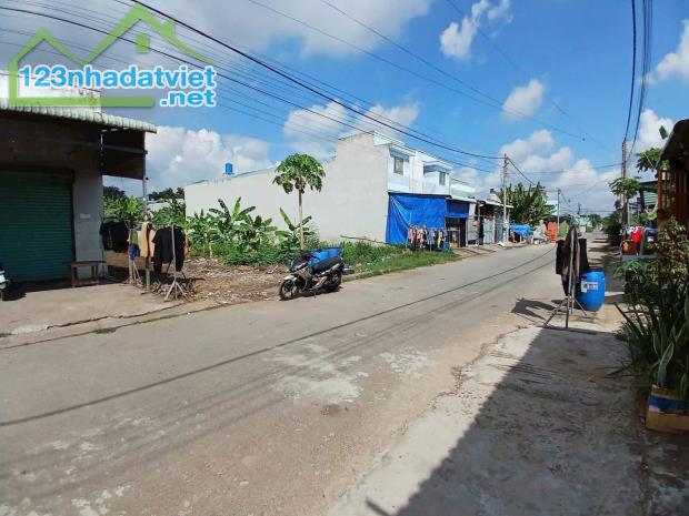 Cần bán lô đất trong khu dc Tân Đức, Đức Hòa, Long AN - Diện tích 5x25=125m2, full thổ - 1