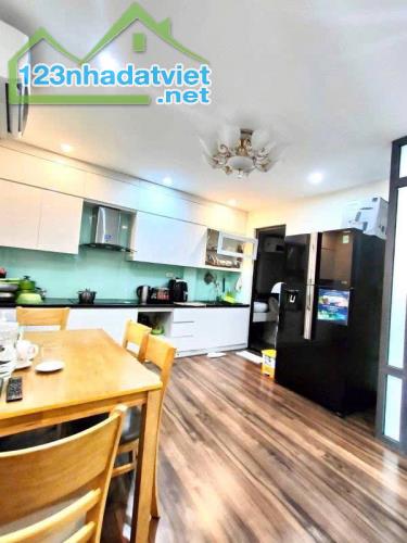 HOT! BÁN NHÀ PHỐ VIP DƯƠNG VĂN BÉ - 800 TRIỆU/NĂM - 10M RA PHỐ - GIÁ SIÊU TỐT 188TR/M² - 2