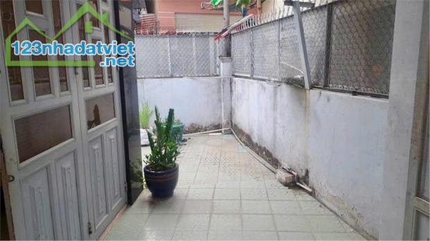 **Bán nhà 3 tầng hẻm 80 Ba Vân** p14, quận Tân Bình (5 x 13) chỉ hơn 8 tỷ - 2