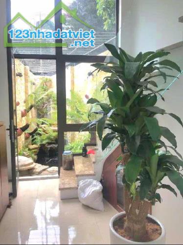 Bán nhà Ngọc Thụy, 39m, 6 tầng, giá chỉ 6.x tỷ. - 1