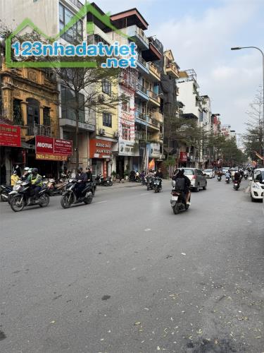 Tài sản nợ xấu chủ gửi bán nhà mặt phố Điống Đa 420m² - mặt tiền 14m, giá 75 tỷ - 1