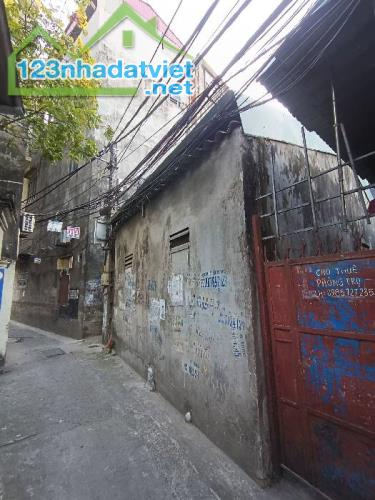 Bán đất Nguyễn Văn Linh Long Biên - Lô góc - 5m ra phố 65m2 giá 5.7 tỷ.