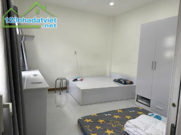 LÔ GÓC 2 MẶT HẺM - NGAY ỦY BAN HÀNH CHÍNH QUẬN TÂN PHÚ - GIÁ NHỈNH 4T - 3