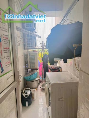 Bán căn góc 3 phòng ngủ tầng 4 – tòa HH02B KĐT Thanh Hà, đã có đủ nội thất - 4