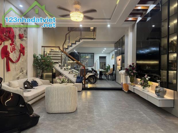 BÁN CĂN NHÀ ĐẸP 3 TẦNG, DT 88M2, ĐƯỜNG BÀU NĂNG, GẦN BIỂN NGUYỄN TẤT THÀNH - CHỈ 6.3X TỶ - 5