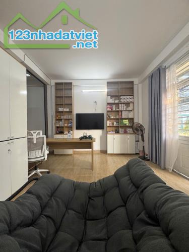 BÁN CĂN NHÀ ĐẸP 3 TẦNG, DT 88M2, ĐƯỜNG BÀU NĂNG, GẦN BIỂN NGUYỄN TẤT THÀNH - CHỈ 6.3X TỶ - 1