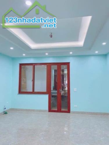 NHÀ ĐẸP 3 TẦNG -Vị Trí Đẹp tại Quang Mỗ, Đại Mỗ, Nam Từ Liêm, Hà Nội - 2