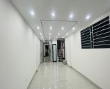 Bán nhà Thạch Bàn, Long Biên 41m, 7 tầng. Giá: 10.6 tỷ. LH: 0937158386