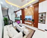 Bán nhà Thái Thịnh, ngõ thông, kinh doanh,ô tô đỗ cửa, 40m2*4T.
