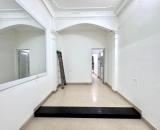 Nhà Bạch Mai 37m 4T MT3.5m -- NHÀ DÂN XÂY CHẮN CHẮN- NGÕ THÔNG, GẦN PHỐ