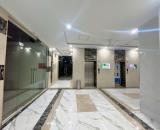 SÀN TRUNG TÂM THƯƠNG MẠI PHỐ QUANG TRUNG, HÀ ĐÔNG, 600m2, BÃI XE RỘNG MÊNH MÔNG