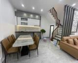 Bán nhà riêng chính chủ Phố Khương Đình, 32.1m2, ngõ to rộng, full nội thất, giá chỉ 7.8ỷ