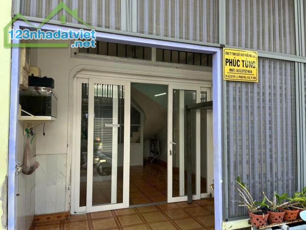 BÁN NHÀ 1 TRỆT 1 LẦU ĐÚC – SỔ HỒNG RIÊNG – GẦN CHỢ PHÚ LẠC - BÌNH CHÁNH - 2