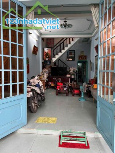 🆘LÂM VĂN BỀN-91M-2 TẦNG-ĐANG CHO THUÊ- NHÀ CŨ TIỆN XÂY MỚI