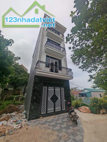 Bán nhà 4 tầng, 60m2, vừa hoàn thiện xong, 4.1 tỷ bàn giao nhà ngay, ở tuyệt vời