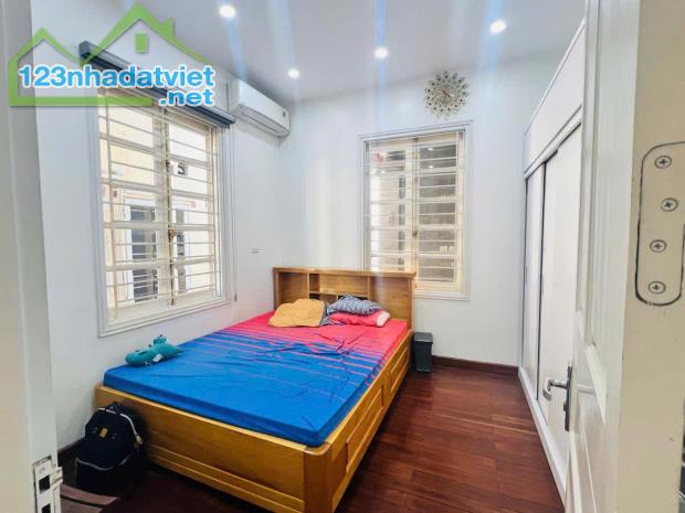 Bán biệt thự mini Xuân Đỉnh - nhà mới - lô góc - 3 mặt ngõ - tặng full nội thất - 2