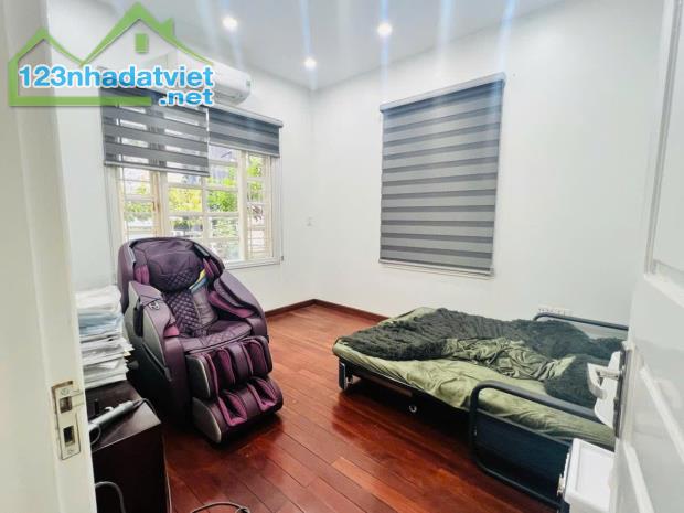Bán biệt thự mini Xuân Đỉnh - nhà mới - lô góc - 3 mặt ngõ - tặng full nội thất - 3