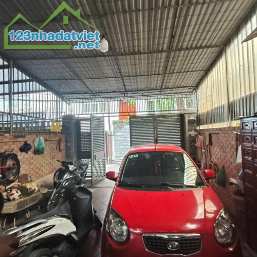 NHÀ NGỌC THUỴ 100M2, Ô TÔ VÀO NHÀ, NGÕ Ô TÔ THÔNG, GẦN CẦU LONG BIÊN, DÂN TRÍ CAO