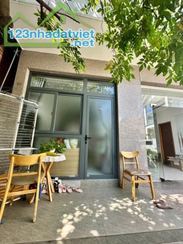 BIỆT THỰ THẢO ĐIỀN, DT 220M²(NGANG 7M) x 4 TẦNG, 11 PHÒNG, MT ĐƯỜNG SỐ 59 - 3