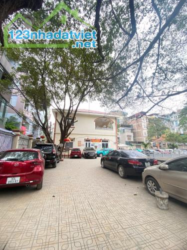 Cần bán gấp nhà Lĩnh Nam 45m, 5 tầng, mặt tiền 4.5m, giá 7  tỷ bé.