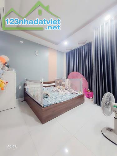 Bán nhà Trường Chinh Phường 12 Tân Bình, 47m2, HXH, 4 tầng, giá chỉ 4,85 tỷ TL - 3