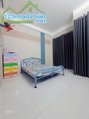 Bán nhà Trường Chinh Phường 12 Tân Bình, 47m2, HXH, 4 tầng, giá chỉ 4,85 tỷ TL - 4