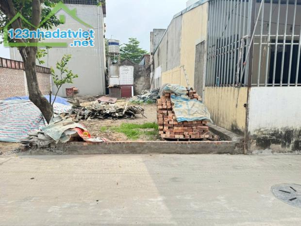 Đất đẹp thôn Phố Yên, Tiền Phong, Mê Linh. Gần đường quốc lộ 23, và chợ Yên - 1
