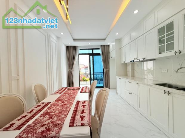 +1 Bán nhà Mễ Trì Hạ, nhà tự xây, lô góc, nội thất đẹp, 5 tầng, 3 ngủ, giá 6.6 tỷ - 2
