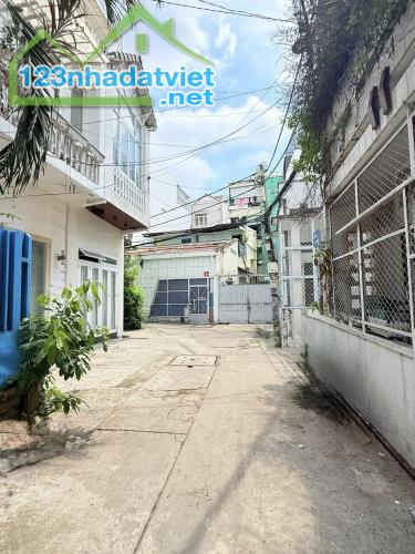 Không có căn thứ 2 tại Phú Nhuận – 4.5x13 – trệt, lầu – hẻm trước rộng 6m – 8 tỷ - 2