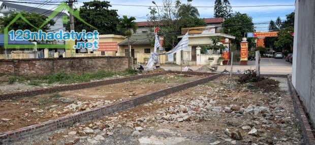 Chính chủ Cần Bán
Đia Chỉ ; Đối diện uỷ ban thuỷ xuân tiên-chương mỹ
Diện tích: 239m ( - 3