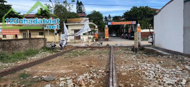 Chính chủ Cần Bán
Đia Chỉ ; Đối diện uỷ ban thuỷ xuân tiên-chương mỹ
Diện tích: 239m ( - 4