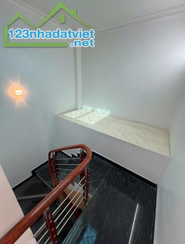 Bán nhà Đà Nẵng, Cầu Tre, Ngô Quyền, Hải Phòng. 3,5 tầng, 38m2, 2,65tỷ. Ngang 6m, ngõ 3m - 5
