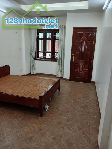 Cho thuê nhà riêng nguyên căn Phố Yên Hoà, 5 tầng x 39m2, 3 ngủ, KD onl, văn phòng, ở gđ - 4