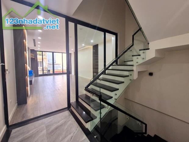 Nhà Phân lô 59m 6 Tầng- Vỉa hè Kinh Doanh  Thang máy - View Công Viên. Đường xe tải đua - 2