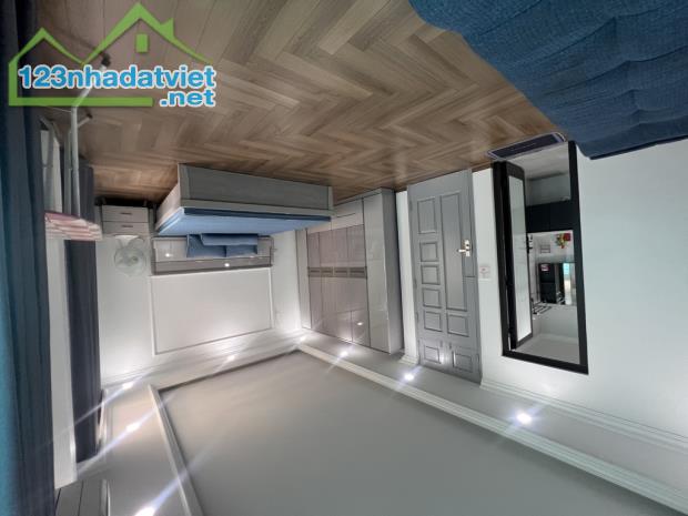 nhà mặt phố Ngô Gia Tự,60m2,4 tầng ,Gía 12,5 tỷ. - 2