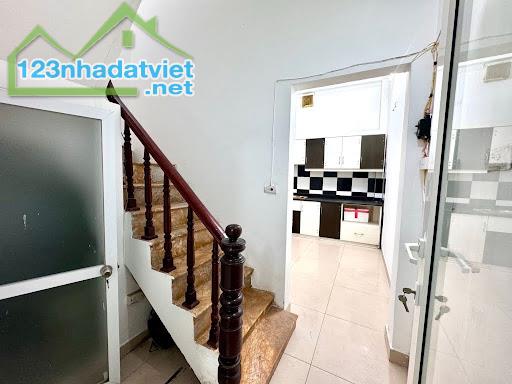 BÁN NHÀ NGÕ MAI HƯƠNG - 37m² - 5 NGỦ - GIÁ 5.6 TỶ - 3