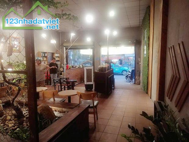 Bán nhà MT Bùi Hữu Nghĩa - ngã 4 chợ Đồn, đang cho thuê 17tr, giá bán 8,9tỷ - 2