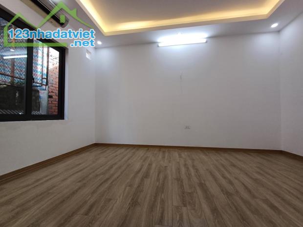 Bán Nhà Minh Khai 30m² – 4 Tầng – 3 Ngủ – Gần Ô Tô – Giá 6.3 Tỷ – Ở Ngay! - 3