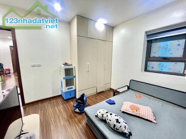 🏢 CHUNG CƯ CĂN GÓC – 106M² – 3PN – TẦNG 2 – FULL NỘI THẤT – GIÁ CHỈ 5.7 TỶ - 2