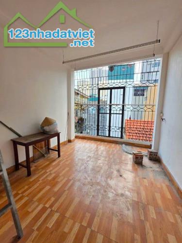 BÁN NHÀ PHỐ TRUNG KÍNH  CẦU GIẤY  50m2  5T  DÒNG TIỀN ỔN ĐỊNH GIÁ CHỈ 12,9 TỶ - 2