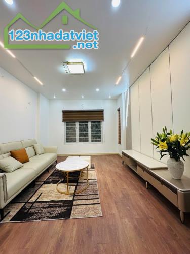 BÁN NHÀ PHÂN LÔ THOÁNG- LÔ GÓC- ÔTÔ VÀO NHÀ- KINH DOANH- THANH BÌNH, 6.25 TỶ.