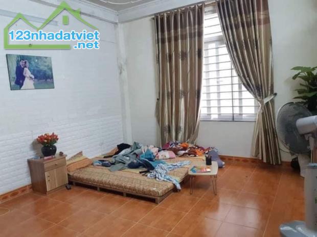 Bán nhà dân xây, 68m2, ngõ rộng thênh thang, thẳng tắp ra phố Giải Phóng-Kim Đồng - 4