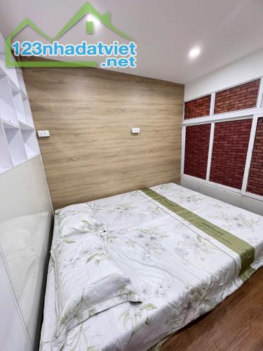 Bán gấp căn hộ tập thể 55m Doãn Kế Thiện xung quanh nhiều tiện ích nhà mới về ở ngay 2,1tỷ - 2