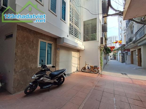 Siêu Phẩm  Nhà Dân Xây 5 Tầng  Lô Góc Ô Tô Đỗ Cửa Tại Xuân Đỉnh Bắc Từ Liêm