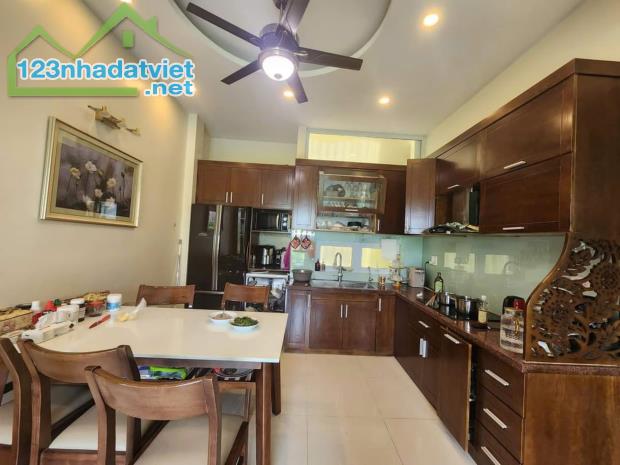 BÁN GẤP NHÀ TRẦN CUNG, DÂN XẤY, NGÕ THOÁNG, ÔTÔ ĐỖ GẦN, 58M2 CHỈ 9 TỶ 500 - 1