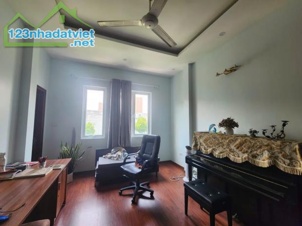 BÁN GẤP NHÀ TRẦN CUNG, DÂN XẤY, NGÕ THOÁNG, ÔTÔ ĐỖ GẦN, 58M2 CHỈ 9 TỶ 500 - 2