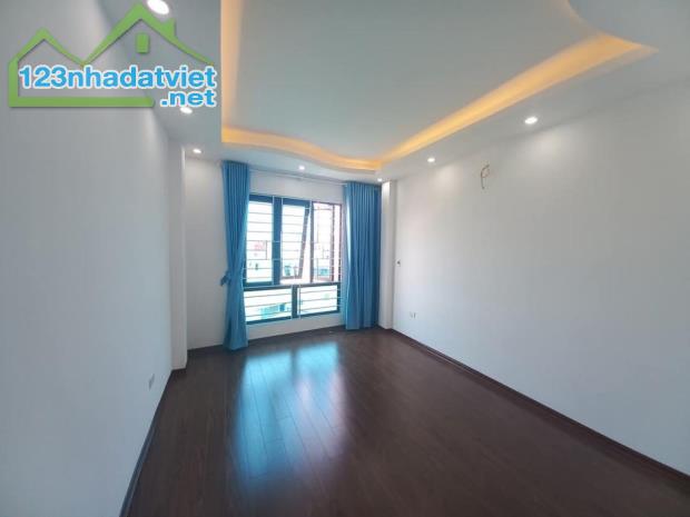 BẠN EM  CẦN BÁN PHÂN LÔ VĂN KHÊ 5T 44M2 GIÁ NHỈNH 16 TỶ - 2