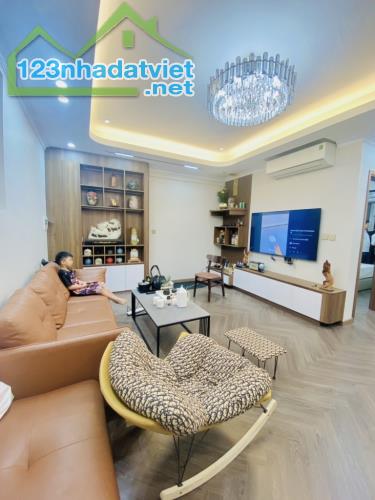 Bán Căn Hộ Chung Cư KĐT Nam Trung Yên DT 80m, 3 Ngủ , 5 Tỷ - 1