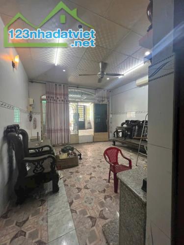 75M2 CHỈ HƠN 4 TỶ - HẺM 6M THÔNG - 2 TẦNG - SÁT TÊN LỬA TỈNH LỘ 10 BÌNH TÂN - 1