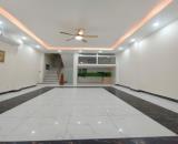 Bán nhà Kim Giang, Hoàng Mai. 52m2 x 4 Tầng. MT 5m. LÔ GÓC. NGÕ THÔNG. Ô TÔ. Hơn 11 Tỷ.